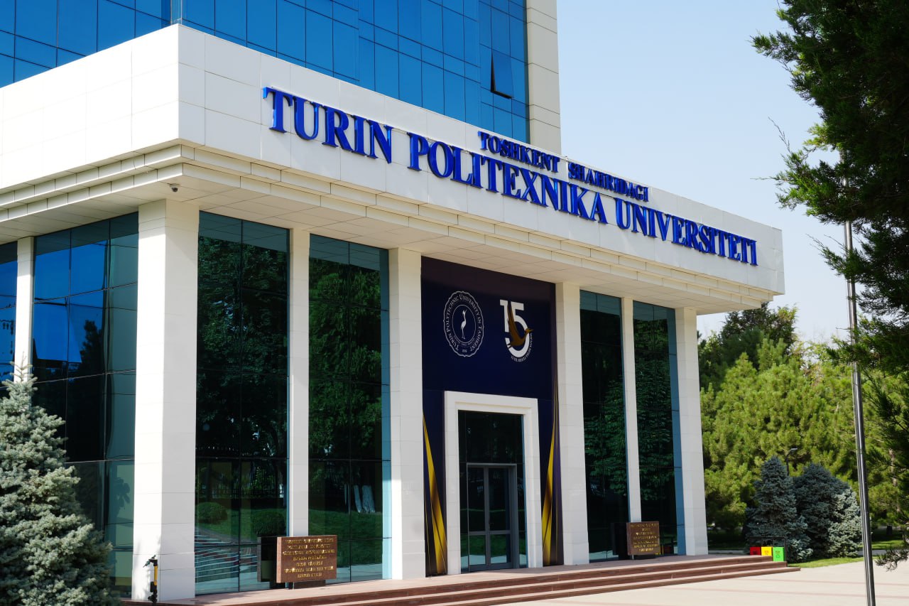 Universitet rasmi Turin Politexnika Universiteti